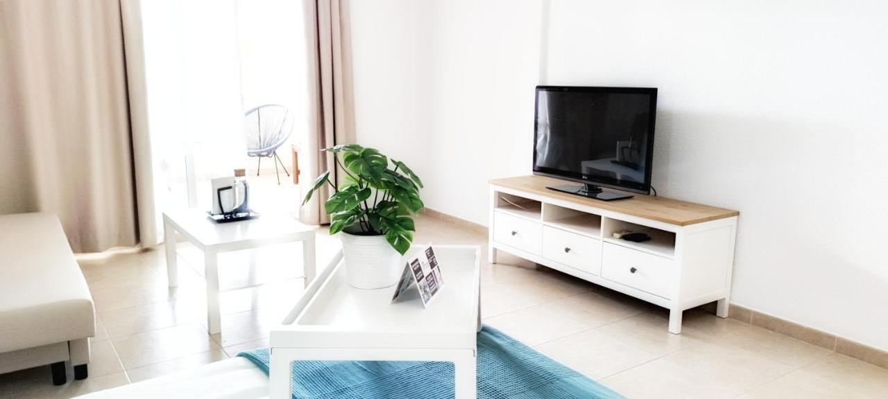 בנאלמדנה Benalbeach Casa Kito Relax 1ª Linea De Playa מראה חיצוני תמונה